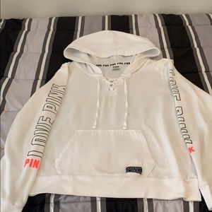 S Pink brand hoodie w/ front pocket